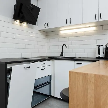 Shellter - By Jantar * 로고보