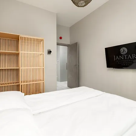 Shellter - By Jantar Apartment *