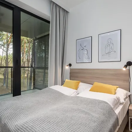 아파트 Shellter - By Jantar 로고보