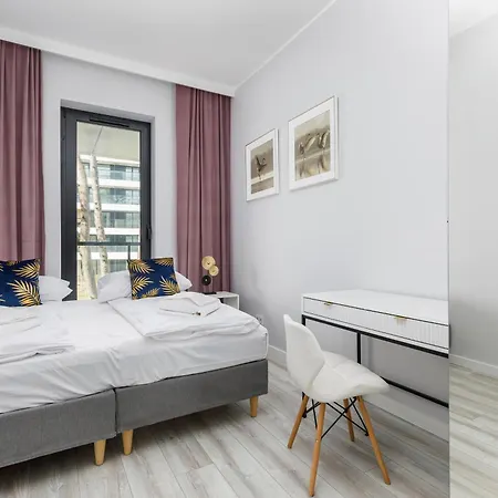 아파트 Shellter - By Jantar *