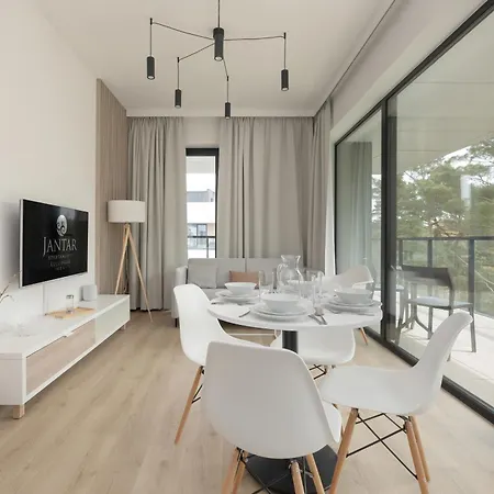 아파트 Shellter - By Jantar *