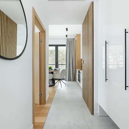 Shellter - By Jantar Apartment *