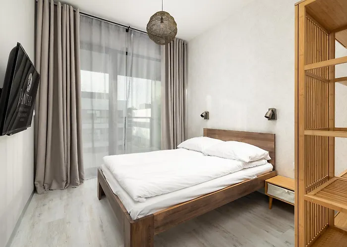 Shellter - By Jantar Apartment *